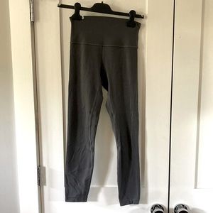 Lulu lemon align tights -28”- size 4